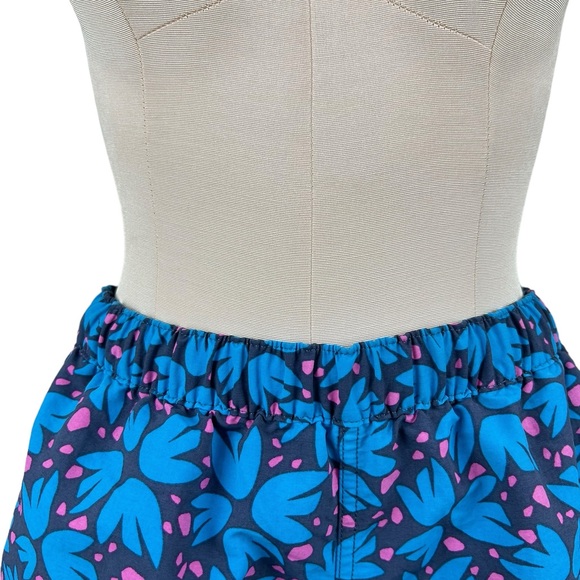 Patagonia Barely Baggies Shorts 2.5” Inseam Pollen Confetti Dolomite Blue Medium - Picture 4 of 12